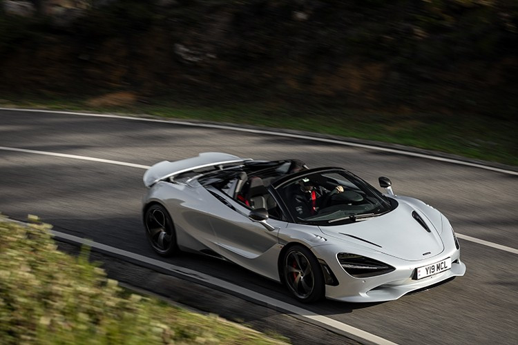 View - McLaren 750S đặc biệt kỷ niệm 30 năm chiến thắng Le Mans | Báo Tri thức và Cuộc sống - TIN TỨC PHỔ BIẾN KIẾN THỨC 24H