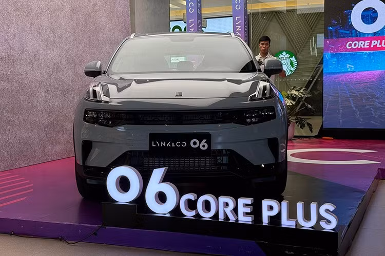 Việc ra mắt mẫu xe này giúp Lynk &amp; Co tiếp tục mở rộng dải sản phẩm tại thị trường Việt Nam, đồng thời thể hiện nỗ lực bản địa hóa sản phẩm để phù hợp hơn với nhu cầu tiêu dùng nội địa.