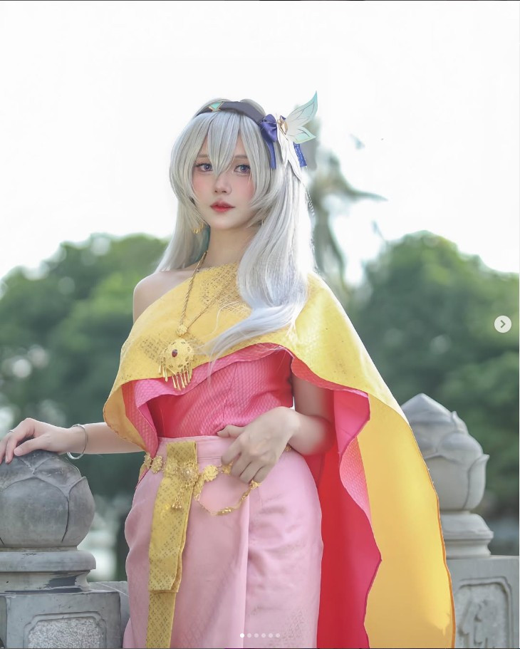 Cigw Pols là một trong những cái tên đình đám trong cộng đồng cosplay Việt Nam. Cô nàng được biết đến nhờ nhan sắc ấn tượng, phong cách đa dạng và khả năng hóa thân xuất sắc vào nhiều nhân vật khác nhau.