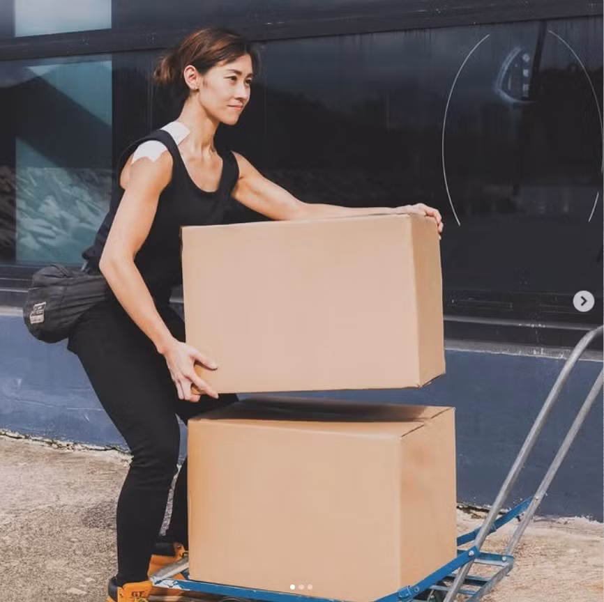 Sau 8 năm nổi tiếng, Chu Thiên Bội cho biết cuộc sống bản thân không có quá nhiều thay đổi dù có phần dư dả hơn trước khi nổi tiếng. Cô sở hữu một chiếc xe tải riêng và chuẩn bị xây nhà ở xứ Cảng Thơm.