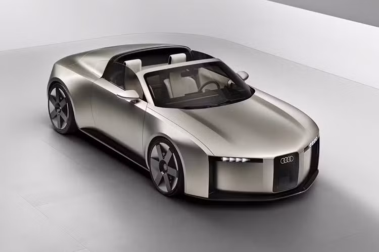 Audi Concept C ﻿Ra mắt tháng 9, Concept C là hình dung về mẫu xe thể thao điện tương lai của Audi, lấy cảm hứng từ những huyền thoại như TT và R8. Đáng chú ý, đây không chỉ là một mẫu xe trưng bày – nó hoàn toàn hợp pháp để chạy trên đường phố. CEO Audi xác nhận sẽ đưa mẫu xe này vào sản xuất.