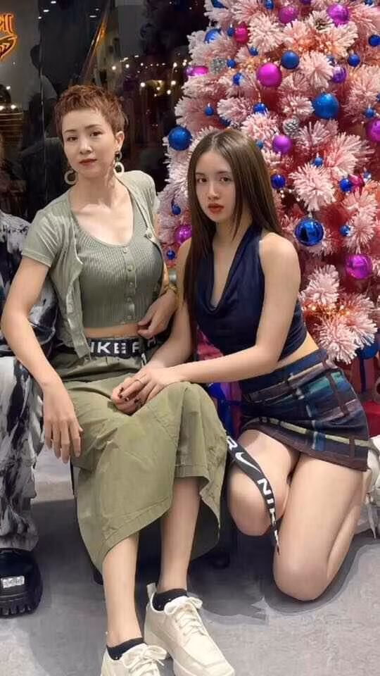 Tuy còn là "tân binh", nhưng Ngân Hà đã nhanh chóng khẳng định phong cách cá nhân rõ nét, vừa có nền tảng nghệ thuật, vừa có ngoại hình thu hút - hội tụ đầy đủ yếu tố để bứt phá trong tương lai.