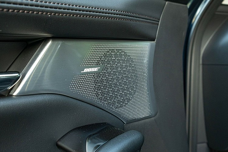 Vụ kiện cũng yêu cầu Mazda hoàn trả phần doanh thu và lợi nhuận được cho là thu được từ việc sử dụng tem xe sai sự thật. 3.jpg