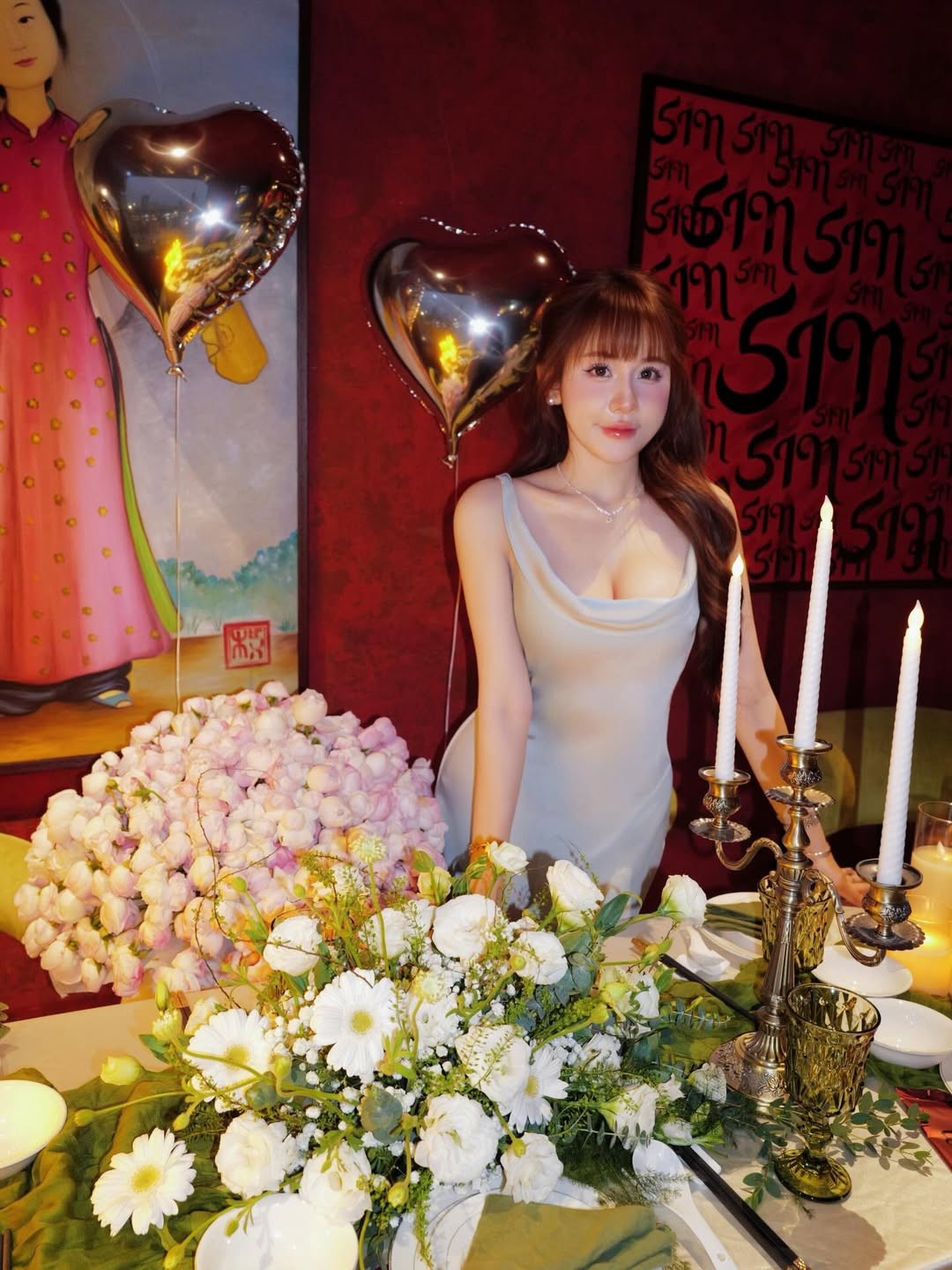 Bên cạnh vẻ ngoài nổi bật, Lê Tuyết Anh còn được biết đến là một trong những gương mặt nữ cơ thủ trẻ đầy triển vọng của làng bi-a Việt Nam.