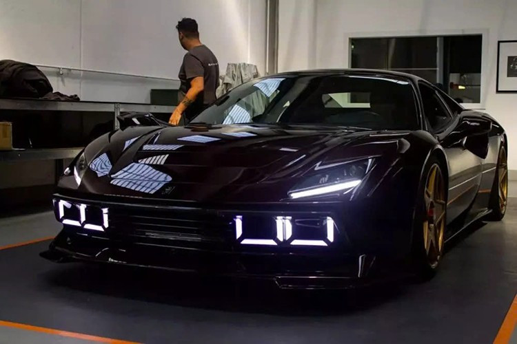 Manifattura Automobili Torino (MAT), 1 hãng chuyên phục chế các siêu xe cổ điển cũng như nhận các dự án biến siêu xe cổ điển trong "thân xác" của siêu xe hiện đại, dự án mới nhất 273 Potenza, một sáng tạo tùy chỉnh bắt mắt lấy cảm hứng từ mẫu xe biểu tượng 288 GTO của Ferrari, nhưng xác xe lại chính là Ferrari F8 Tributo.