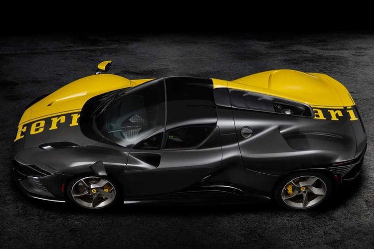 Và đến nay, RM Sotheby’s chuẩn bị đấu giá 1 chiếc Ferrari đặc biệt, Daytona SP3 có số thứ tự 599+1, trên toàn thế giới chỉ có 599 chiếc xe Ferrari Daytona SP3 được sản xuất, và xe thứ 600 này được tạo ra cũng để cho chương trình thiện nguyện bằng cách đấu giá công khai.