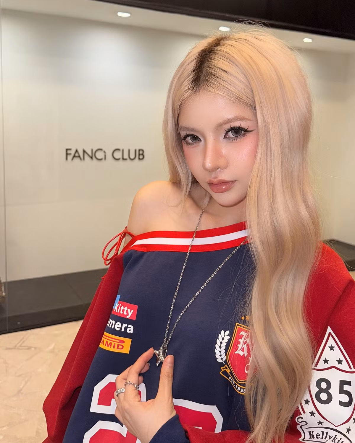 Điểm mạnh lớn nhất của Ciin là sự biến hóa không ngừng trong nội dung. Cô không chỉ dừng lại ở những video nhảy múa mà còn mở rộng sang các thử thách make up, review sản phẩm, vlog đời thường hay những đoạn clip mang tính giải trí cao.