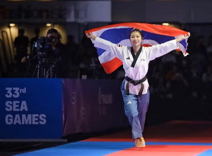 Sự tỏa sáng đúng thời điểm giúp Watcharakul đạt 7.900 điểm, qua đó xuất sắc giành huy chương vàng đầu tiên của SEA Games 33. Huy chương bạc thuộc về Nicole Alethea Mae San Koo (Singapore) với 7.180 điểm, còn huy chương đồng thuộc về Phutthawan Chantakhammani (Lào) với 1.680 điểm.