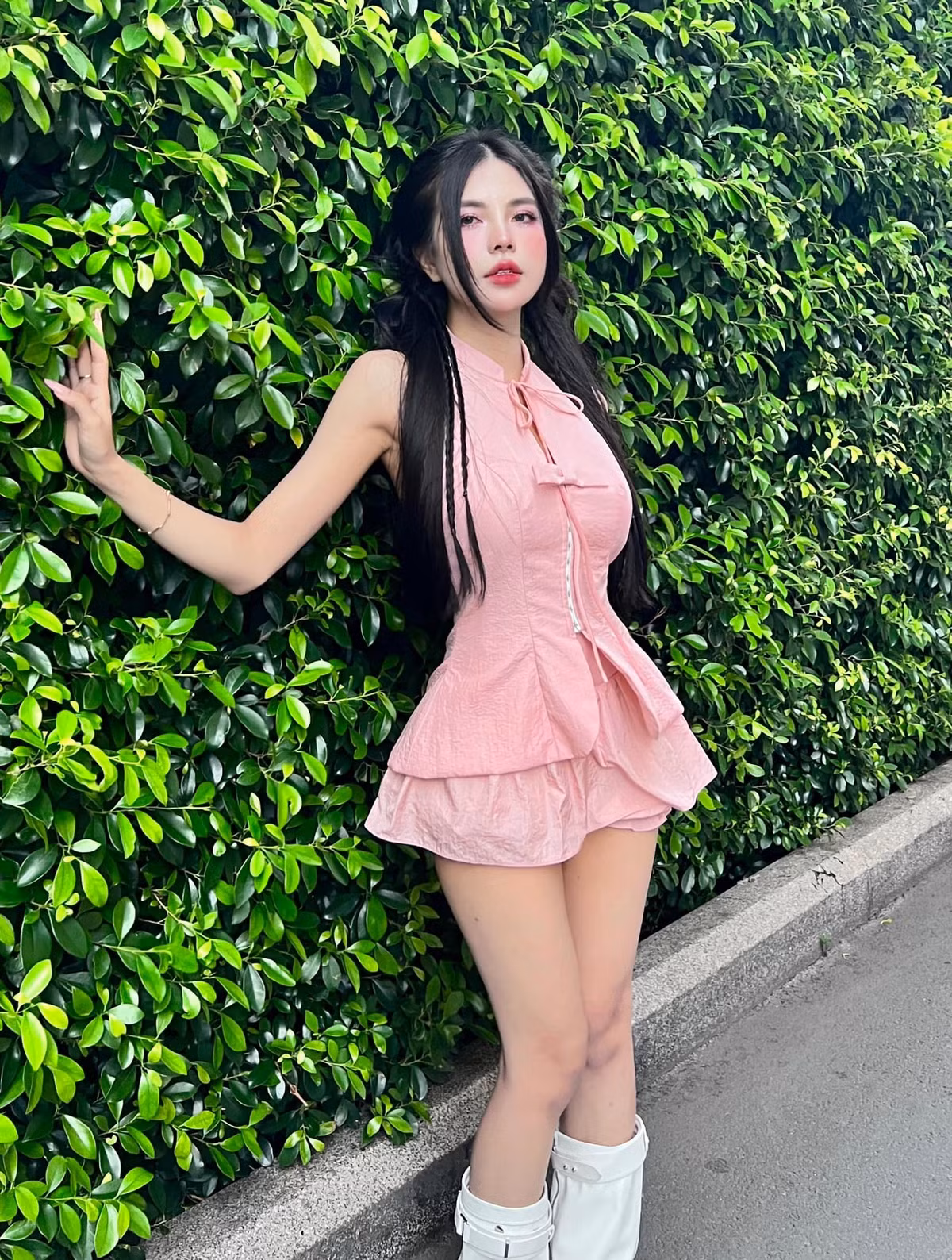 Sau đó, đã có netizen biết được danh tính thật và tìm được cả Instagram của Mai Dora.