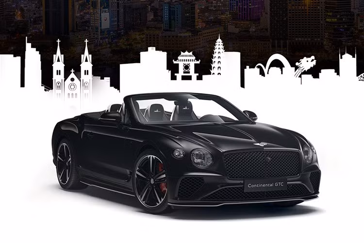 Mức giá chiếc xe siêu sang Bentley Continental GTC S V8 Vietnam Skyline Edition độc bản Việt Nam này hiện vẫn là một ẩn số. Dự đoán, sẽ sớm có một đại gia Việt sẽ sở hữu công bố và cho chiếc xe siêu sang này lăn bánh trên đường phố.