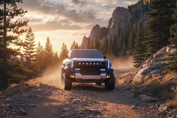 Khoảng sáng gầm xe cao, lốp địa hình bản lớn cùng thiết kế thân xe dạng hộp là những đặc điểm gợi mở tiềm năng việt dã đáng gờm của Nubra – nếu nó được hiện thực hóa. Phía sau, xe sở hữu cụm đèn hậu LED hình chữ T đối xứng hai bên logo Hyundai, cùng cản sau dày bản và đèn sương mù LED đặt thấp.