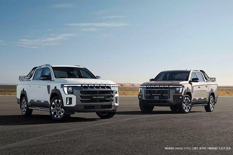 Musso Q300 sẽ được ra mắt hoàn toàn vào tháng 1/2026, trước khi chính thức mở bán tại Hàn Quốc. KGM chưa xác nhận kế hoạch xuất khẩu, nhưng mẫu bán tải này được kỳ vọng sẽ có mặt tại các thị trường như châu Âu, Anh, Úc – nơi phân khúc bán tải cỡ trung cực kỳ cạnh tranh.