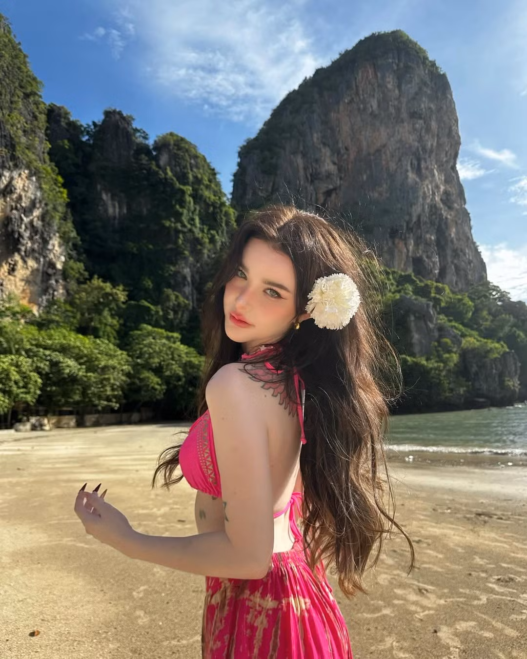 Ảnh sử dụng trong bài: FBNV