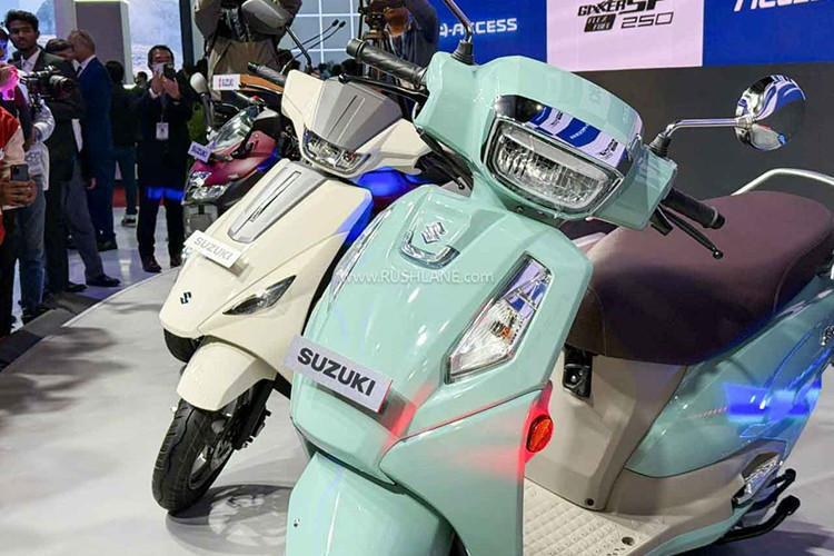 Ngoài việc nhận các thông báo từ điện thoại trên mặt đồng hồ, người sử dụng xe ga Suzuki Access 2025 cũng có thể điều hướng bản đồ trực tiếp đem tới nhiều thuận tiện dành cho người sử dụng.