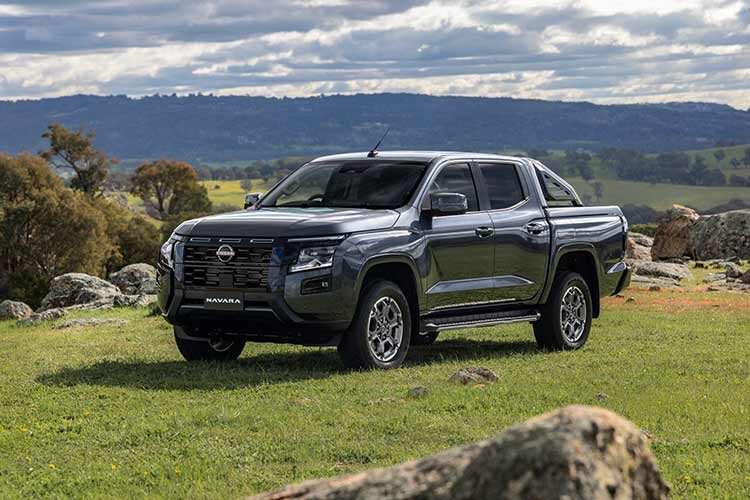 View - Mitsubishi bắt đầu sản xuất Nissan Rogue Plug-in Hybrid và Navara | Báo Tri thức và Cuộc sống - TIN TỨC PHỔ BIẾN KIẾN THỨC 24H