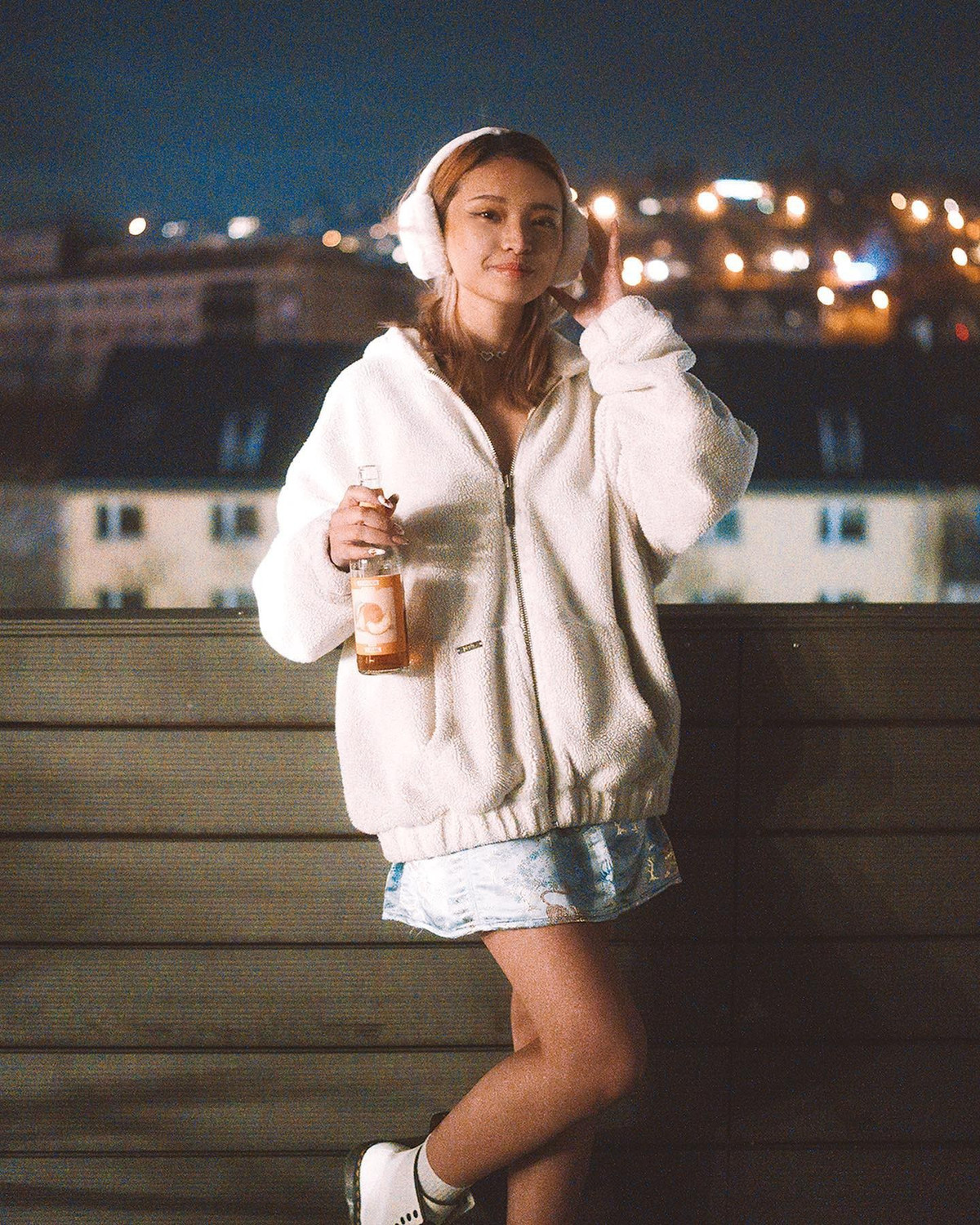 Nữ du học sinh kiêm Youtuber này nổi tiếng là người thẳng thắn, có tư duy logic và phản biện tốt.