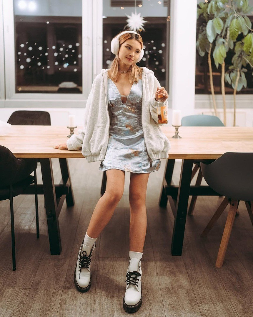 Trong video dài 48 phút, Hải Anh phân tích những lần Thạch Trang gây ồn ào, tranh cãi trên mạng xã hội