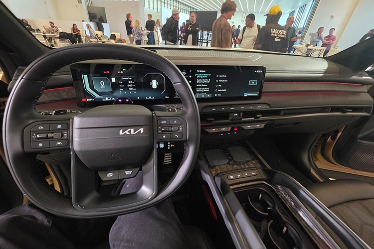 View - Cận cảnh Kia Telluride 2027 vừa ra mắt, giá bán chưa công bố | Báo Tri thức và Cuộc sống - TIN TỨC PHỔ BIẾN KIẾN THỨC 24H