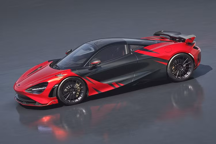 Và có lẽ nâng cấp quan trọng nhất cho JC96 so với 750S nguyên bản là việc lắp đặt bộ body kit mới nhằm tăng lực ép xuống mặt đường. Bộ này bao gồm cản trước được thiết kế lại với bộ chia gió kép mở rộng, cánh gió sau chủ động nâng cao với các tấm ốp đuôi, và tấm ốp dưới cánh.