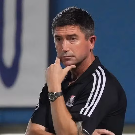 Sau khi kết thúc sự nghiệp thi đấu, Kewell bắt đầu hành trình trở thành huấn luyện viên. Ông đảm nhận vai trò HLV các CLB nhỏ tại Anh như Crawley Town (2017–2018), Notts County (2018), Oldham Athletic (2020–2021) và Barnet (2021).