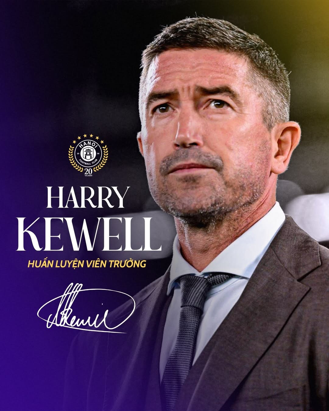 CLB Hà Nội vừa chính thức công bố việc bổ nhiệm ông Harry Kewell – cựu danh thủ Liverpool, nhà vô địch UEFA Champions League vào vị trí huấn luyện viên trưởng. Đây được xem là bước ngoặt lớn trong hành trình hướng đến tầm vóc châu lục của đội bóng giàu truyền thống bậc nhất Việt Nam.