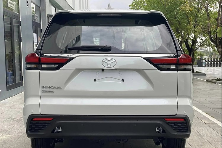 View - Toyota Innova Cross bản giá rẻ sắp về Việt Nam, khoảng 755 triệu đồng | Báo Tri thức và Cuộc sống - TIN TỨC PHỔ BIẾN KIẾN THỨC 24H