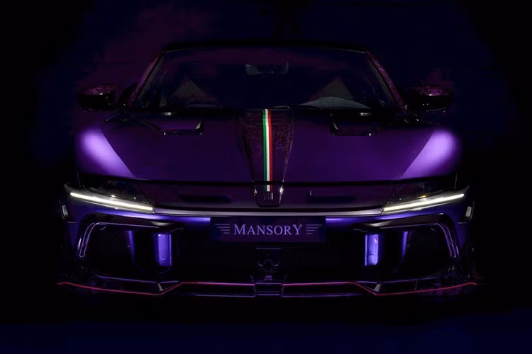 Người tùy chỉnh có kế hoạch cung cấp bản chuyển đổi Equestre cho cả phiên bản coupe và spider của chiếc xe, nhưng không đề cập đến chi phí cho việc sửa đổi này. Nhưng chiếc Ferrari 12Cilindri nguyên bản có giá hơn 470.000 đô la.