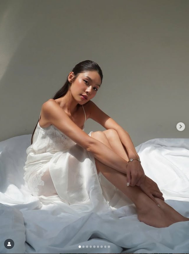 Với phong cách thời trang cá tính, hiện đại và vẻ đẹp khỏe khoắn, Thảo Nhi là một cái tên có sức ảnh hưởng lớn trong làng thời trang Việt Nam. Cô từng lọt top "100 gương mặt đẹp nhất thế giới" do TC Candler bình chọn.