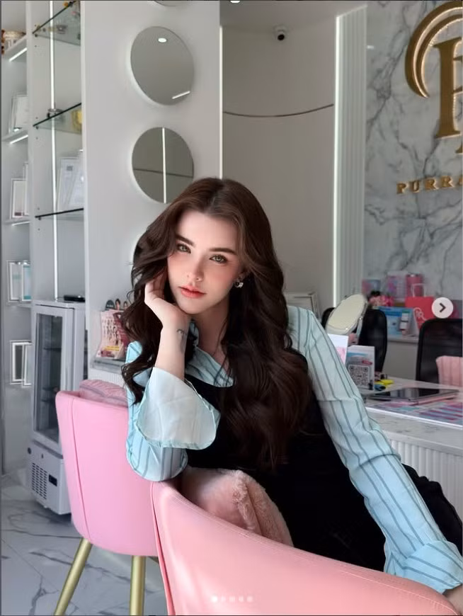 Chính sự cởi mở này giúp Jessie nhận được nhiều sự đồng cảm từ người hâm mộ, đồng thời khẳng định hình ảnh một người đẹp hiện đại, dám sống thật với bản thân.