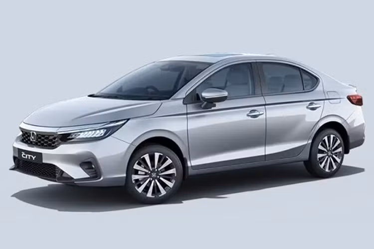 Phiên bản hybrid Honda City e:HEV kết hợp động cơ xăng 4 xi-lanh, dung tích 1.5L với mô-tơ điện, cho tổng công suất 126 mã lực, đi kèm hộp số tự động e-CVT và đạt mức tiêu thụ nhiên liệu hàng đầu phân khúc là 27,26 km/lít (khoảng 3,66 lít/100 km). Sau Ấn Độ, Honda City phiên bản mới sẽ tiếp tục ra mắt những thị trường toàn cầu khác, bao gồm Việt Nam.