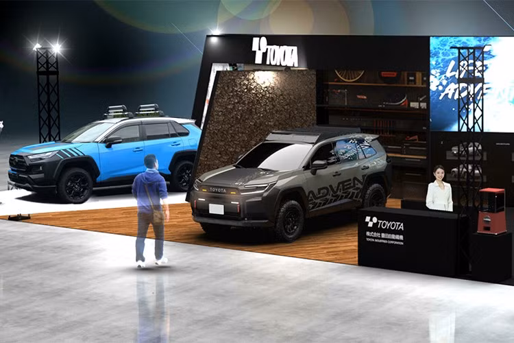 Tiền thân là Toyota Loom Works – nơi sinh ra Toyota Motor sau này – TICO hiện hoạt động toàn cầu trong lĩnh vực công nghiệp nặng, sở hữu các thương hiệu như Raymond và CESAB, và đặc biệt là nhà sản xuất xe nâng hàng đầu thế giới mang thương hiệu Toyota.