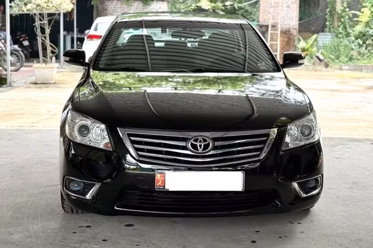 Việc xác định rõ nhu cầu, kiểm tra kỹ tình trạng xe và tham khảo ý kiến từ những người có kinh nghiệm mua bán xe sẽ giúp hạn chế rủi ro. Cuối cùng, yếu tố quan trọng vẫn nằm ở sự hợp lý giữa giá xe Toyota Camry 2010 so với chất lượng thực tế mà chiếc xe mang lại.