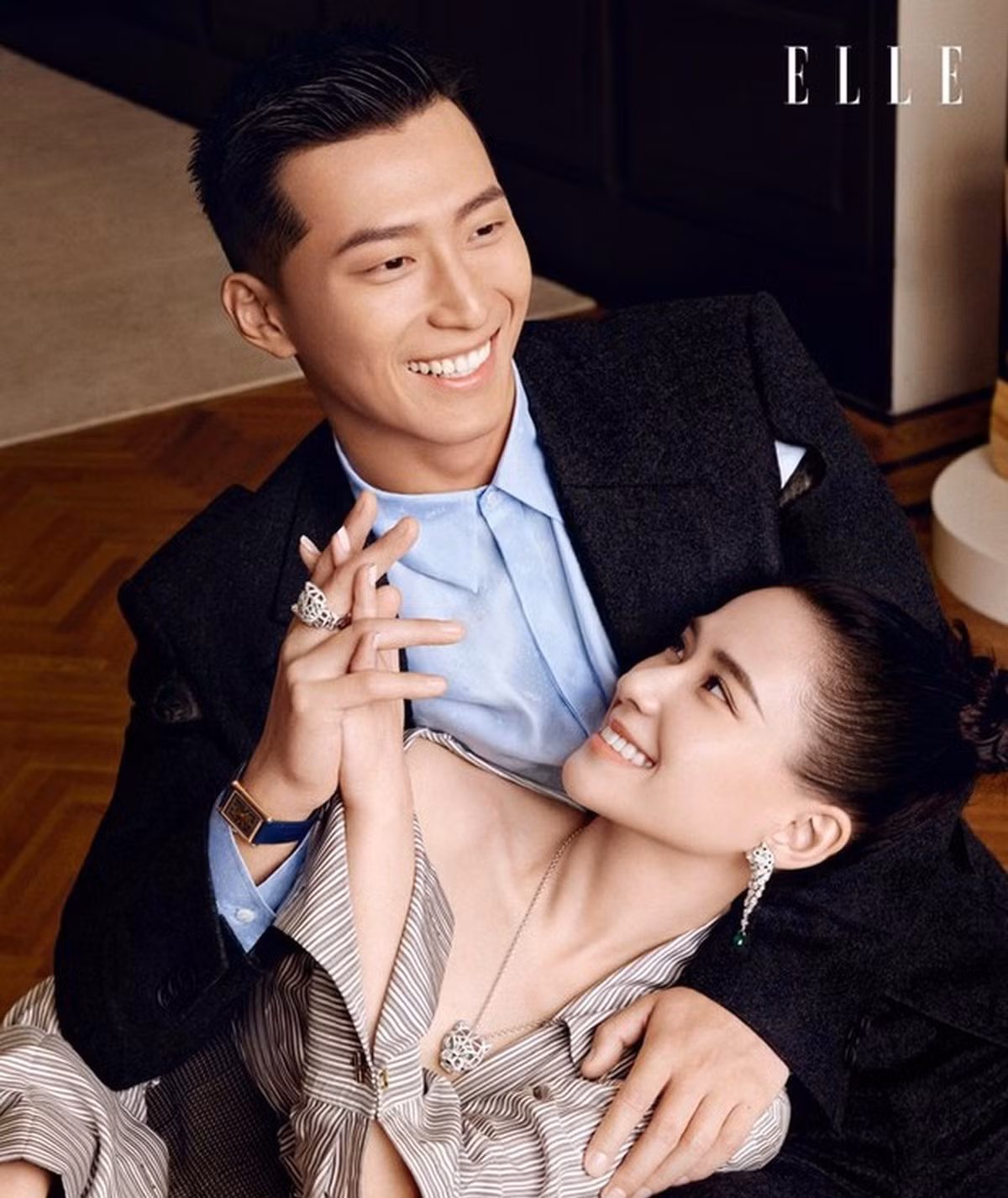 Ái nữ này cũng đuổi Đậu Kiêu ra khỏi biệt thự tân hôn của họ ở Bắc Kinh (Trung Quốc). Bất động sản này vốn do mẹ Hà Siêu Liên tặng vợ chồng con gái sau ngày cưới. Do chưa sang tên nên Hà Siêu Liên có quyền thay mặt mẹ quyết định cho Đậu Kiêu ở hay không.