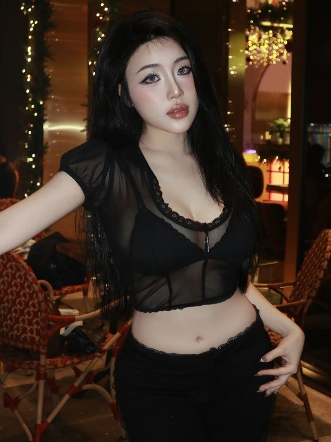 View - Nhan sắc gợi cảm bạn gái của cầu thủ U23 Nguyễn Quốc Việt | Báo Tri thức và Cuộc sống - TIN TỨC PHỔ BIẾN KIẾN THỨC 24H