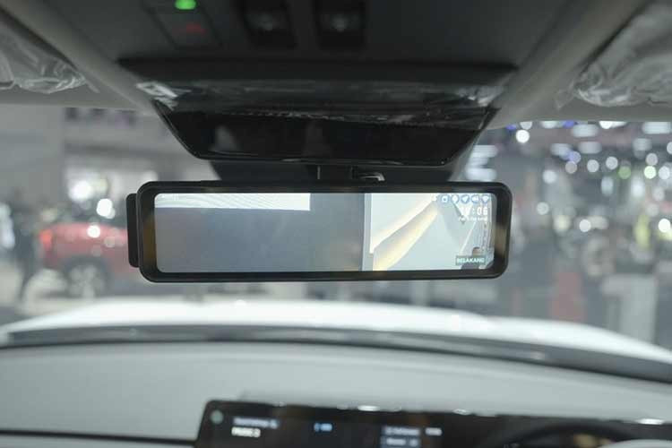 Hệ thống an toàn chủ động ADAS được trang bị trên Xforce với các tính năng như kiểm soát hành trình thích ứng và cảnh báo điểm mù vẫn là "lá chắn" đáng tin cậy cho người dùng trên mọi cung đường.