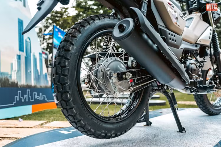 PG-1 mới tại Thái Lan có 4 lựa chọn màu sắc, bao gồm xanh Glacier (màu mới), đỏ Twilight, xám Misty (màu mới), và nâu Brown Rockstone. Chính vì vậy có thể kỳ vọng giá của PG-1 2025 tại Việt Nam cũng không có sự biến động so với hiện tại.