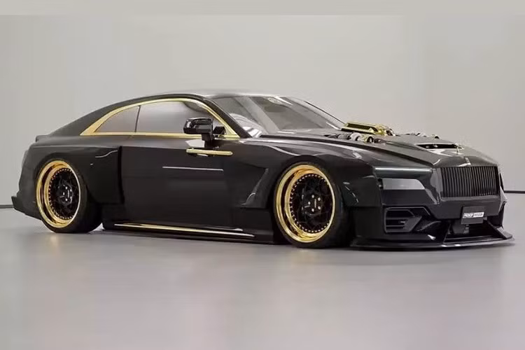 Đã có không ít người tò mò rằng liệu Rolls-Royce có thể trang bị động cơ xăng cho xe điện Spectre của mình hay không. Xét cho cùng, nó được xây dựng trên cùng một nền tảng với các dòng xe hiện đại khác của hãng bao gồm Cullinan, Phantom và Ghost, tất cả đều trung thành với công thức động cơ V12.