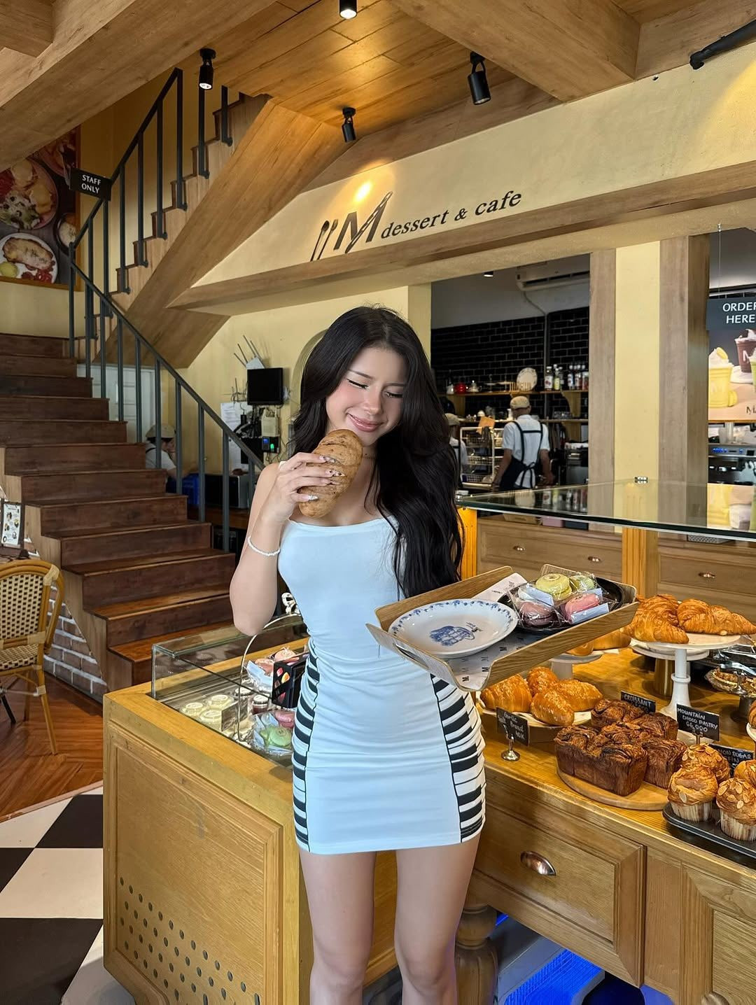 Đây được xem là tín hiệu tích cực, mở ra cơ hội để nàng TikToker tiếp tục tạo dấu ấn mạnh mẽ hơn trong thời gian tới, đặc biệt trên các nền tảng video ngắn đang ngày càng cạnh tranh khốc liệt.