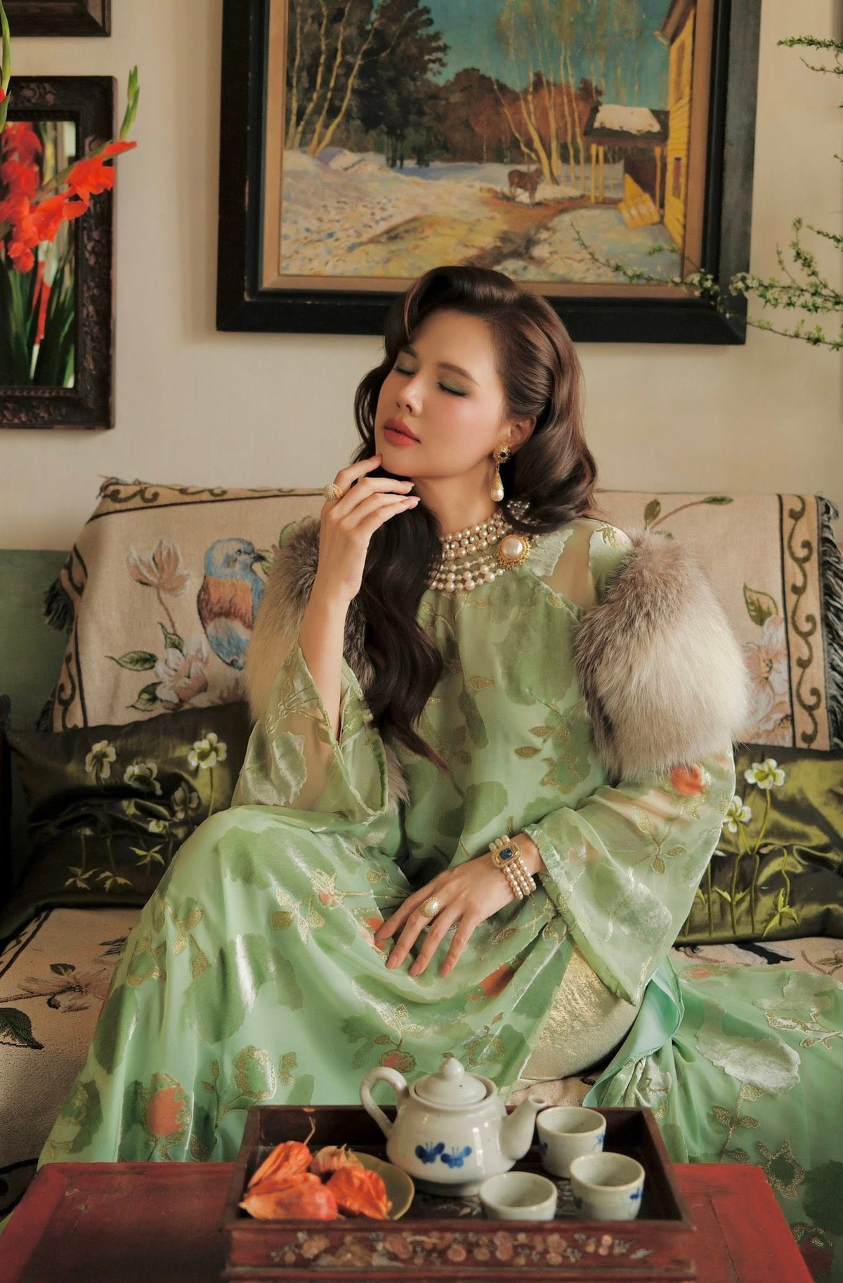 Sau khi lập gia đình, nữ diễn viên dần rút khỏi các hoạt động nghệ thuật sôi nổi, dành nhiều thời gian hơn cho cuộc sống cá nhân. Tuy nhiên, mỗi lần xuất hiện, cô vẫn nhận được sự quan tâm đặc biệt từ công chúng.