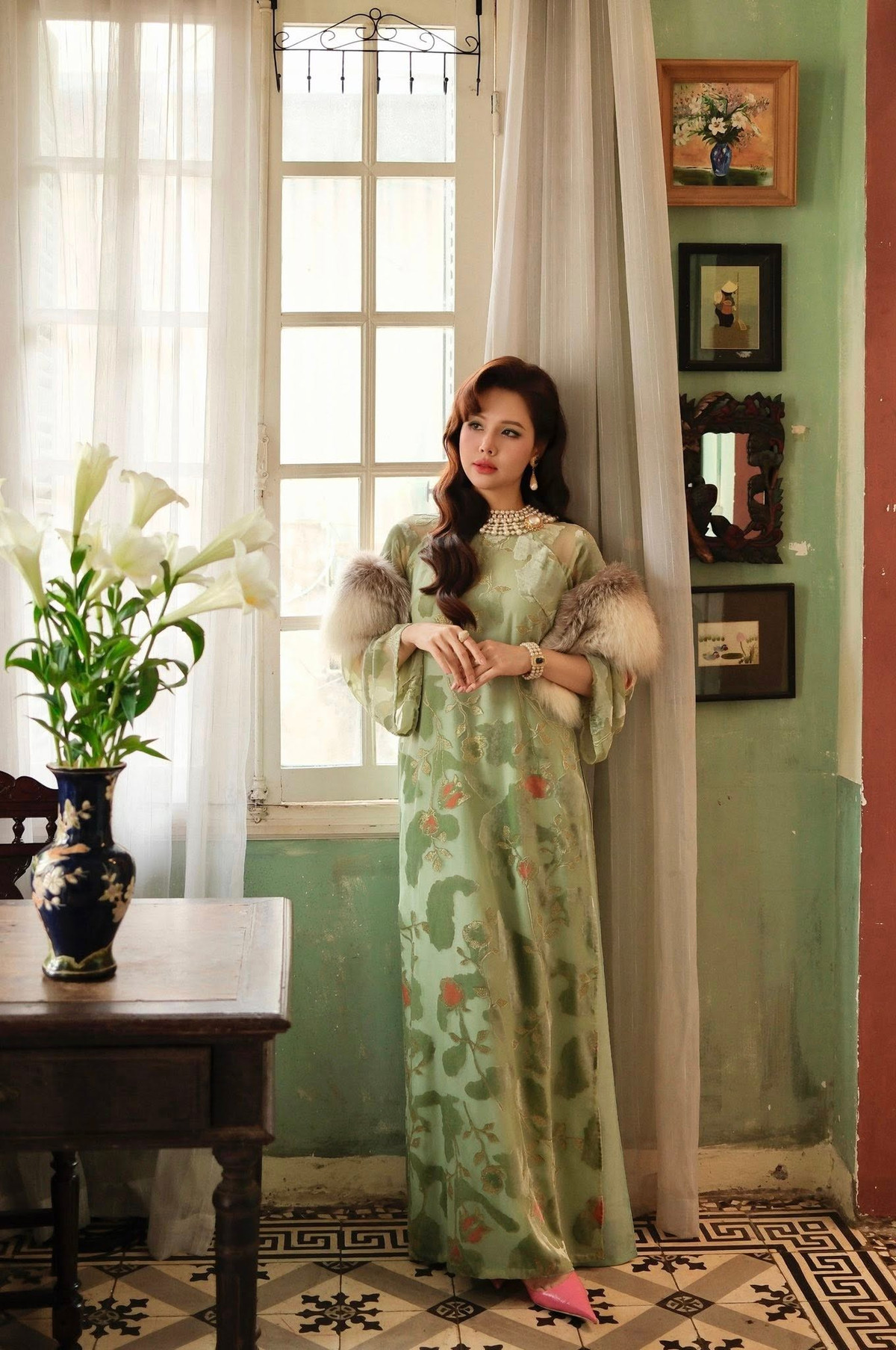 View - Phanh Lee khoe nhan sắc dịu dàng, khí chất quý cô Hà thành | Báo Tri thức và Cuộc sống - TIN TỨC PHỔ BIẾN KIẾN THỨC 24H