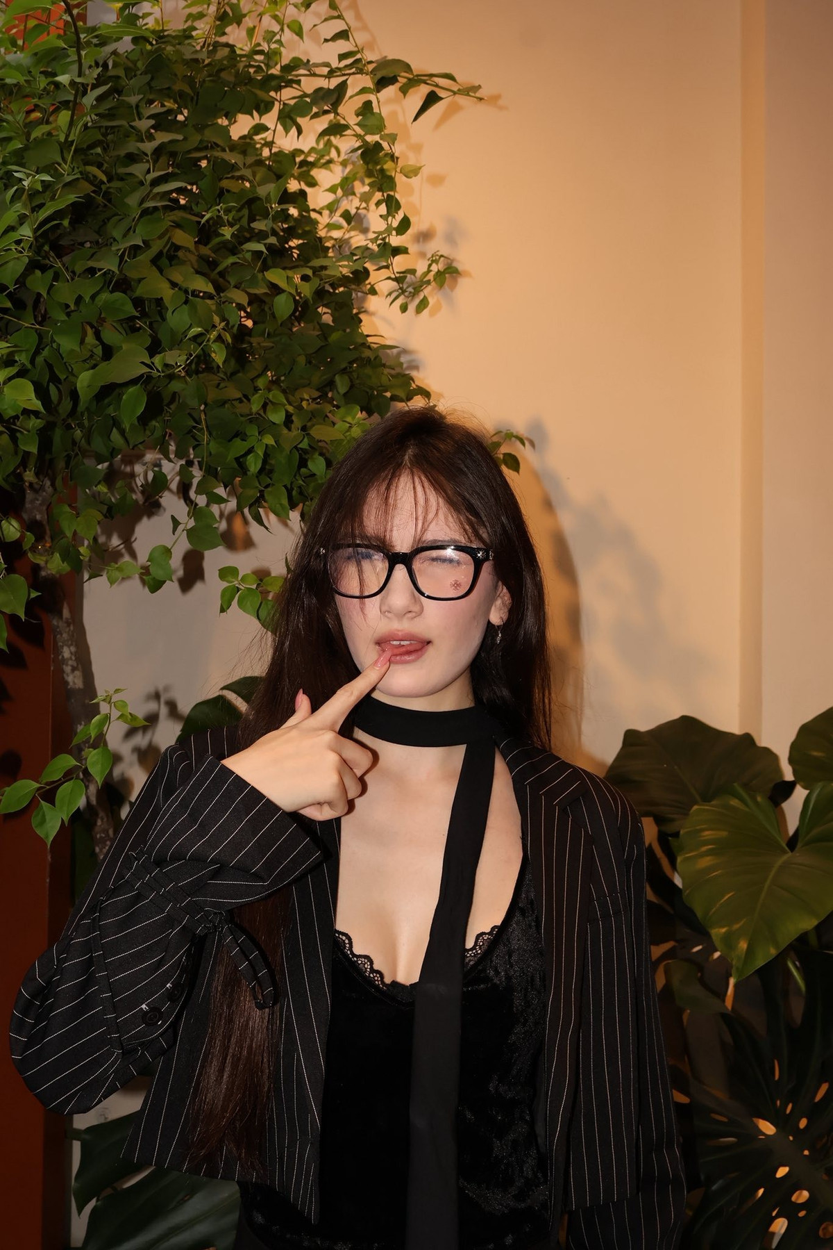 Ngay từ khi còn nhỏ, Thanh Giang đã nhận được sự chú ý mỗi lần xuất hiện bên anh trai là thủ môn hàng đầu của bóng đá Việt Nam.