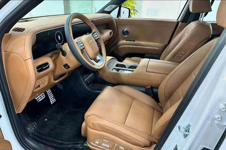 Điểm nâng cấp quan trọng nhất của Palisade thế hệ mới nằm ở hệ truyền động hybrid tăng áp 2.5L. Hệ thống này cho tổng công suất 329 mã lực và mô-men xoắn cực đại 460 Nm.