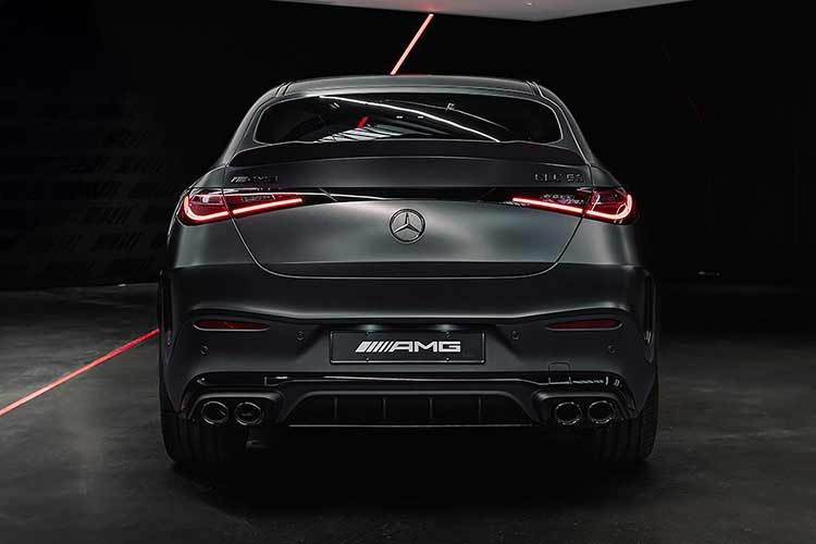 Truyền thông Đức cho biết Mercedes-AMG đang rục rịch đưa bản GLC 63 trở lại với phiên bản tinh chỉnh của động cơ V8 trục khuỷu phẳng từ S-Class.