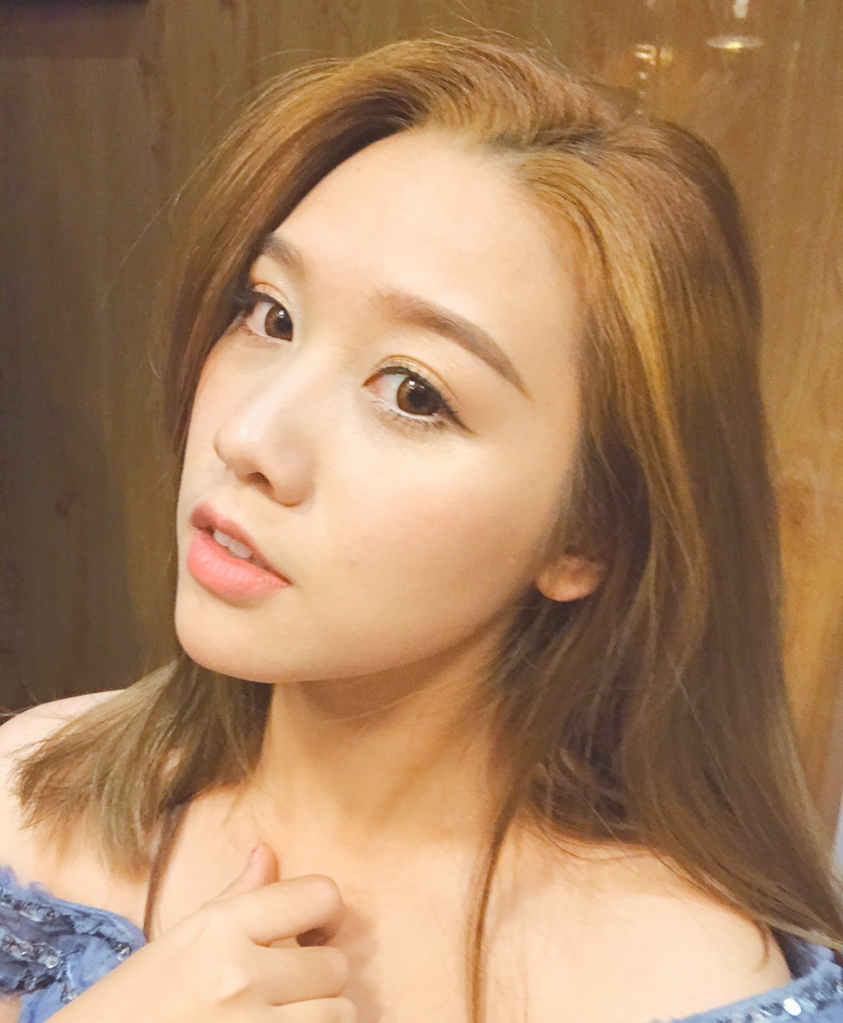 Thay vì tạo hiệu ứng “bùng nổ” về hình ảnh, cô lại bị cộng đồng mạng chê bai không thương tiếc, thậm chí còn để lại bình luận khiếm nhã về hình thể của cô nàng.