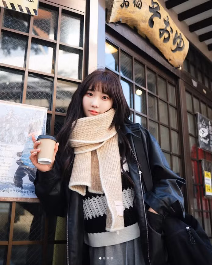 Alyssa Sha cũng chia sẻ thêm rằng việc chọn lựa nội y nâng đỡ hoặc bikini có thiết kế thông minh hoàn toàn có thể tạo ra hiệu ứng thị giác vượt xa thực tế, nhưng không có nghĩa là nói dối hay lừa gạt.