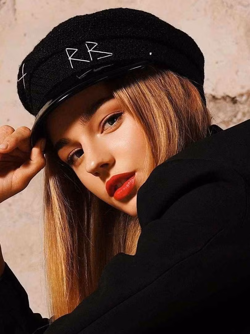 Bilodid có chế độ sinh hoạt nghiêm ngặt, duy trì cân nặng tiêu chuẩn trước giải đấu bằng việc ép cân và luyện tập cường độ cao. Cô hạn chế đồ ngọt, ăn theo thực đơn khoa học với rau củ, thịt trắng và socola đen, món cô yêu thích để tăng năng lượng trước giờ thi đấu.