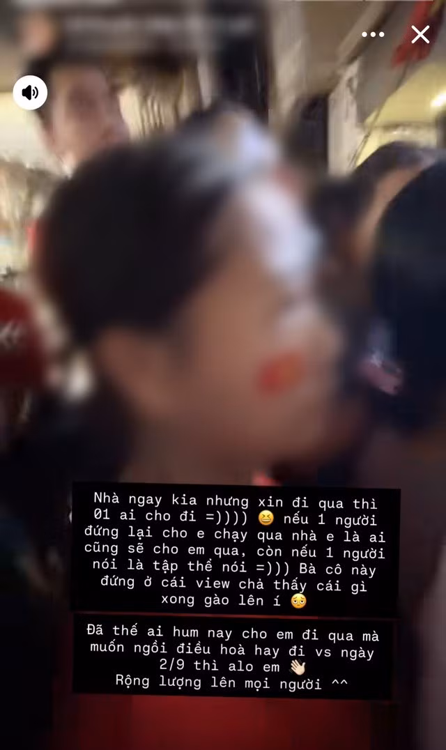 Sau đó, Lê Huyền Diệu tiếp tục phân trần với thái độ căng thẳng. Nàng TikToker bày tỏ rằng mình muốn xin đi nhờ, thoát ra khỏi đám đông để về nhà, tuy nhiên những câu nói cùng cử chỉ của cả hai bên đều thể hiện một cuộc tranh cãi gay gắt đang diễn ra.