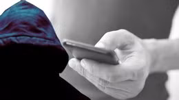 Công an TPHCM khuyến cáo về thủ đoạn mới, dàn cảnh bắt cóc online người khác để tống tiền gia đình. Ảnh minh hoạ: MXH