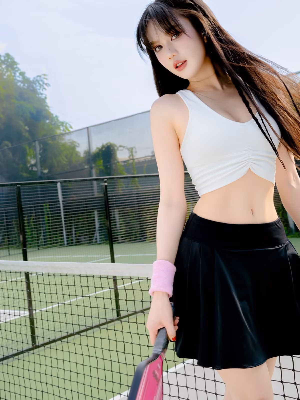 Dù gây tranh cãi không ít lần, Ngọc Trinh vẫn giữ vững độ hot nhờ sự nhạy bén trong việc xây dựng hình ảnh cá nhân đặc biệt là trên mạng xã hội.