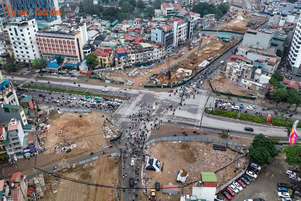 Dự án có quy mô mặt cắt ngang khoảng 50m, sau khi các công trình cũ được tháo dỡ, lộ diện không gian rộng lớn phục vụ lưu thông và vận tải.